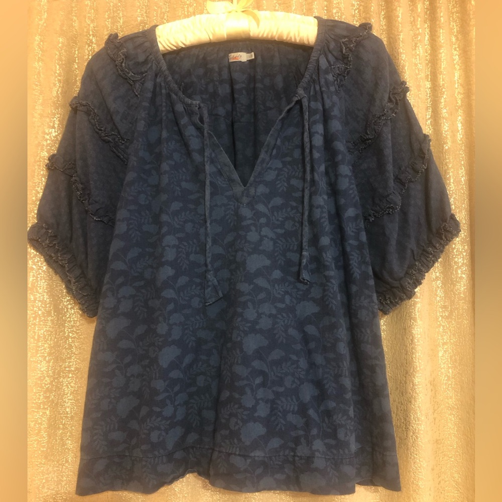 Lovely Faherty peasant blouse